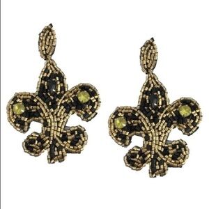 ❤️‍🔥Fleur de Lis Seed Bead Post Earrings Saints Black & Gold 5121
